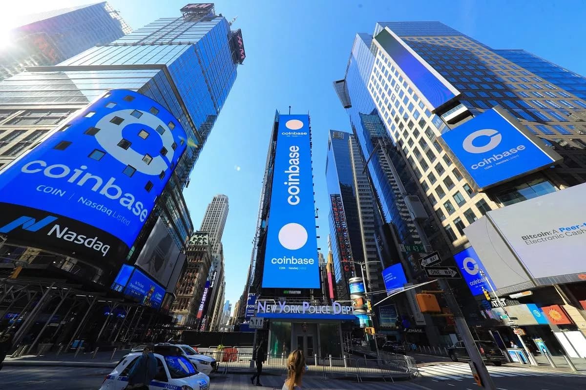 Coinbase’s Stock Surge Signals Growing Institutional Confidence After S&P 500 Entry