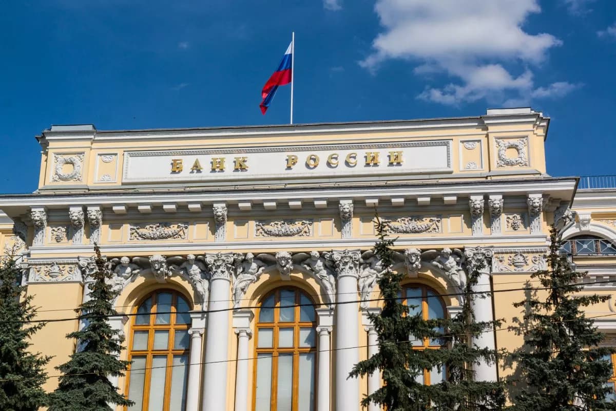 Russia Moves Toward Regulated Crypto Exposure via Mutual Funds